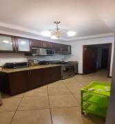 Se vende casa para inversión en condominio de Colon San José 25-582 