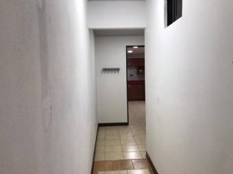 Se vende moderna casa en condominio de San Antonio San José 23-1733