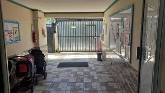 Se vende casa con uso de suelo mixto en Tibás Centro 25-46