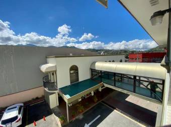 Se vende edificio comercial con lote de más de 1700m2 en San Rafael Escazú A23-2275, $ 1,990,000, 11, San José, Escazú