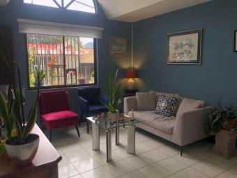 Venta de Casa en San Pablo, Heredia. RAH 25-417