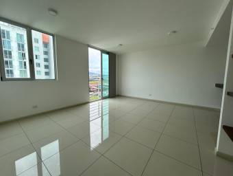 Venta de Apartamento en Ulloa, Heredia. RAH 25-325