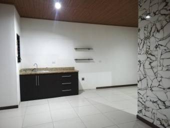 Venta de Casa  APTO Tipo Estudio en Alajuelita, San José. RAH 24-1723