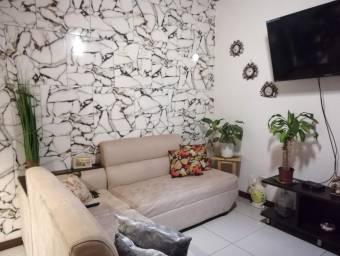 Venta de Casa  APTO Tipo Estudio en Alajuelita, San José. RAH 24-1723