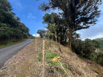 Venta de Finca en El Guarco, Cartago. RAH 25-921