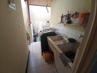 Venta de Casa en Montes de Oca, San José. RAH 25-923