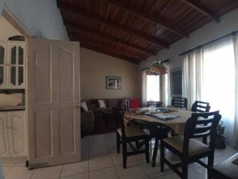 Venta de Casa en Montes de Oca, San José. RAH 25-923