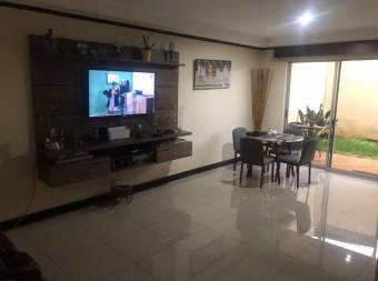 HEREDIA MERCEDES NORTE CONDOMINIO VALERIA VENDO CASA $195.000