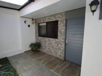 Venta de Casa en Barva, Heredia. RAH 25-959