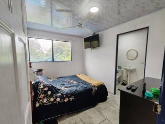 Venta de 3 Apartamentos Independientes  en Barranca, Puntarenas. RAH 25-928