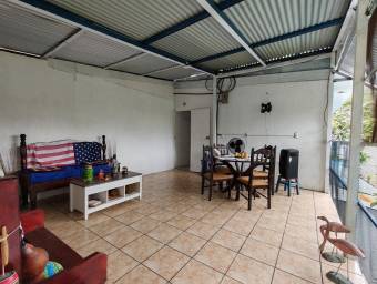 Venta de 3 Apartamentos Independientes  en Barranca, Puntarenas. RAH 25-928