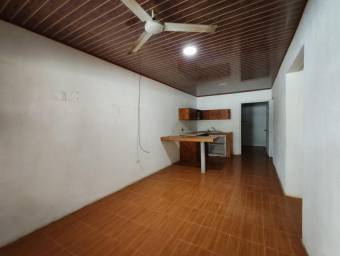 Venta de 3 Apartamentos Independientes  en Barranca, Puntarenas. RAH 25-928