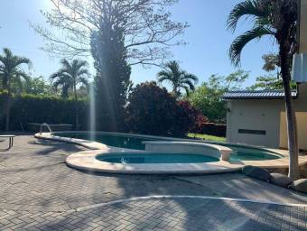 Venta de Lote en Condominio en Coyolar-Orotina, Alajuela. RAH 25-835