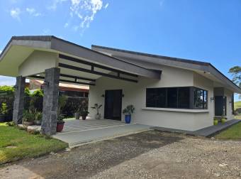 VENTA DE HERMOSA CASA EN RESIDENCIAL EL CASTILLO SAN RAFAEL DE HDIA