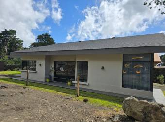 VENTA DE HERMOSA CASA EN RESIDENCIAL EL CASTILLO SAN RAFAEL DE HDIA