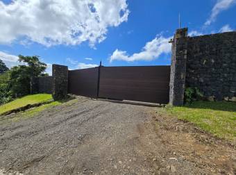 VENTA DE HERMOSA CASA EN RESIDENCIAL EL CASTILLO SAN RAFAEL DE HDIA