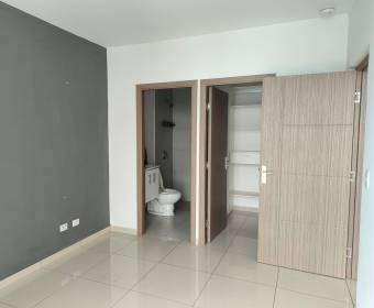 Apartamento a la venta en condominio Bambú Rivera, Tibás, San José.