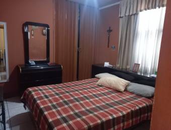 HEREDIA CENTRO VENDO PROPIEDAD CON CASA ₡115.000.000