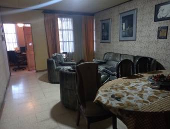 HEREDIA CENTRO VENDO PROPIEDAD CON CASA ₡115.000.000