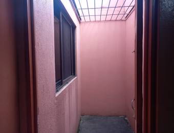 HEREDIA CENTRO VENDO PROPIEDAD CON CASA ₡115.000.000