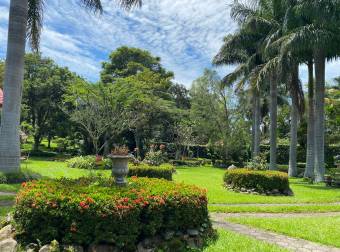 Lujosa Quinta La Garita, Alajuela Se Vende