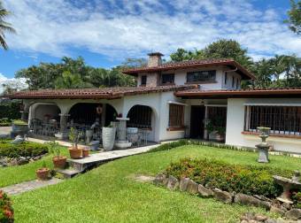 Lujosa Quinta La Garita, Alajuela Se Vende