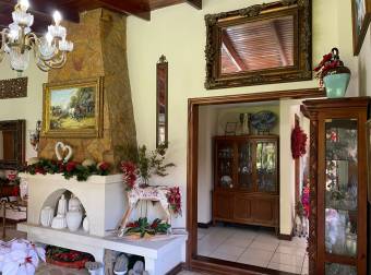 Lujosa Quinta La Garita, Alajuela Se Vende