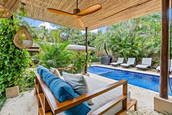 Villa 300m from the Beach with Independent Apartment and Pool in Guanacaste