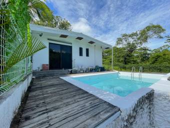 2 villas with pool and ocean view in Potrero at an incredible price