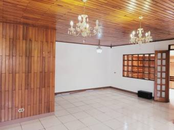 Venta de Casa en San Antonio de Belén, Heredia. RAH 25-556