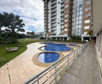 Apartment for sale in Sabana Norte, bank foreclosure