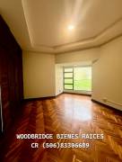 Escazu casa en alquiler $3.000 / 306 mts.,3 dormitorios, jardin