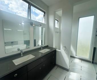 3 bedroom house for sale in Veredas del Arroyo condominium, La Guacima