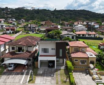 3 bedroom house for sale in Veredas del Arroyo condominium, La Guacima