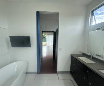 3 bedroom house for sale in Veredas del Arroyo condominium, La Guacima