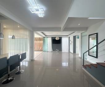 3 bedroom house for sale in Veredas del Arroyo condominium, La Guacima