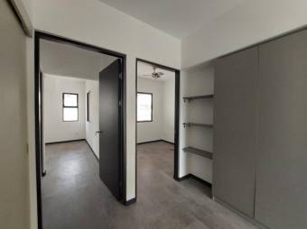 Se vende espaciosa casa con amplio patio en San Rafael de Alajuela 25-1671