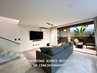 Casa en venta Escazu Guachipelin $340.000 /en condominio, construccion reciente