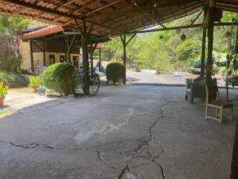 Se vende lote de 8700m2 en Santa Ana San José 26-388