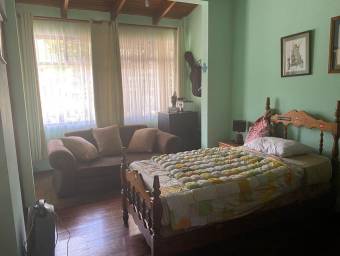 Se vende lote de 8700m2 en Santa Ana San José 26-388