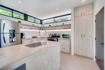 Villa Exclusiva con Estilo Tropical cerca de Playa Grande y Matapalo