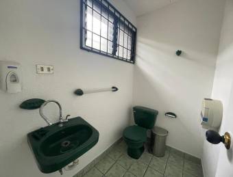 ALQUILER OFICINA l SEGUNDO PISO l HEREDIA CENTRO l PRECIO NEGOCIABLE. ALQUILER OFICINA l SEGUNDO PISO l HEREDIA CENTRO l PRECIO NEGOCIABLE.