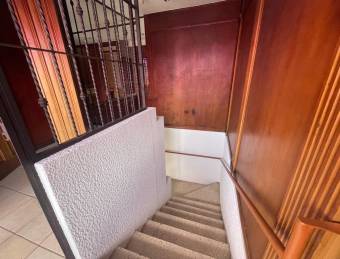 ALQUILER OFICINA l SEGUNDO PISO l HEREDIA CENTRO l PRECIO NEGOCIABLE. ALQUILER OFICINA l SEGUNDO PISO l HEREDIA CENTRO l PRECIO NEGOCIABLE.