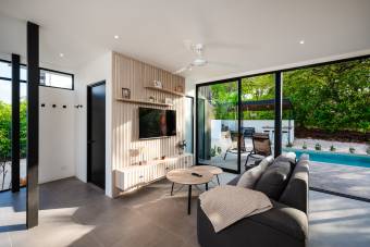 Elegante villa de 2 dormitorios con piscina a pasos de Playa Conchal Elegante villa de 2 dormitorios con piscina a pasos de Playa Conchal