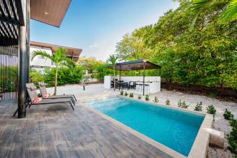 Elegante villa de 2 dormitorios con piscina a pasos de Playa Conchal Elegante villa de 2 dormitorios con piscina a pasos de Playa Conchal