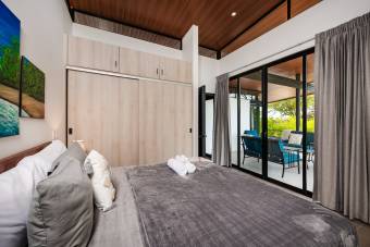 Elegante villa de 2 dormitorios con piscina a pasos de Playa Conchal Elegante villa de 2 dormitorios con piscina a pasos de Playa Conchal