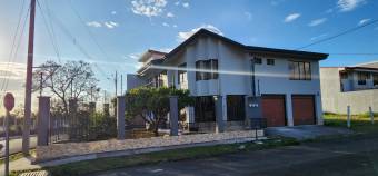 HEREDIA SAN PABLO VENDO CASA CON APARTAMENTO Y LOCAL HEREDIA SAN PABLO VENDO CASA CON APARTAMENTO Y LOCAL