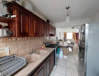 Se vende espaciosa casa con avaluo y patio en San Pablo Heredia 26-1080 Se vende espaciosa casa con avaluo y patio en San Pablo Heredia 26-1080