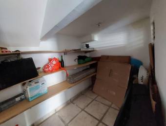 Se vende espaciosa casa con avaluo y patio en San Pablo Heredia 26-1080 Se vende espaciosa casa con avaluo y patio en San Pablo Heredia 26-1080