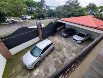 Se vende espaciosa casa en San Miguel de Santo Domingo 26-693 Se vende espaciosa casa en San Miguel de Santo Domingo 26-693